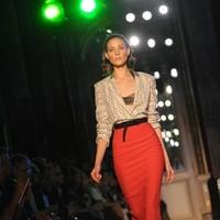 Paris Fashion Week Spring Summer 2012 Ready To Wear - Roland Mouret - Catwalk